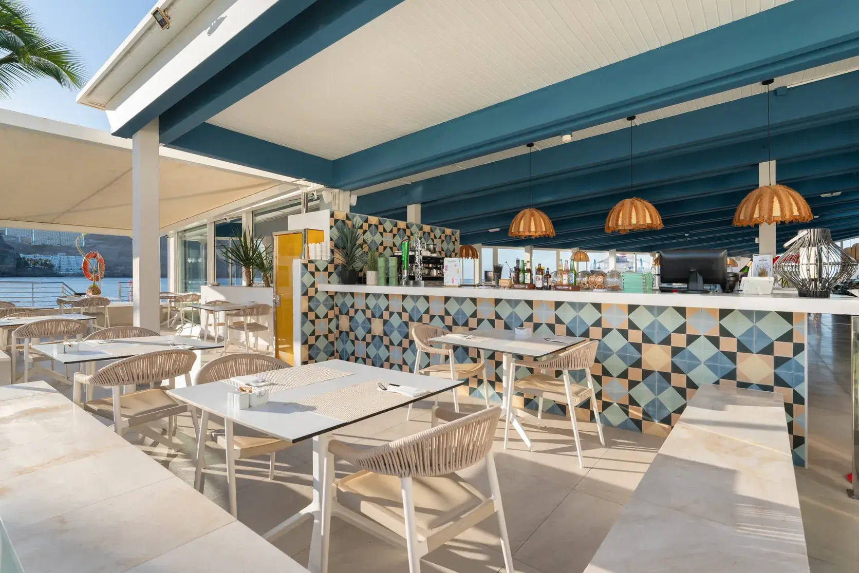 Pool Bar 3